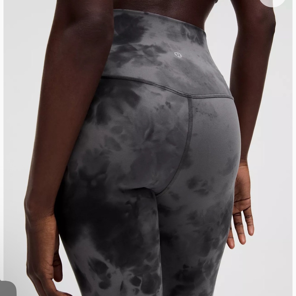 Lululemon allign size 8 Gray Tie-Dye High-Waisted Leggings